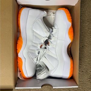 WMNS Jordan Retro 11 Low "Citrus"